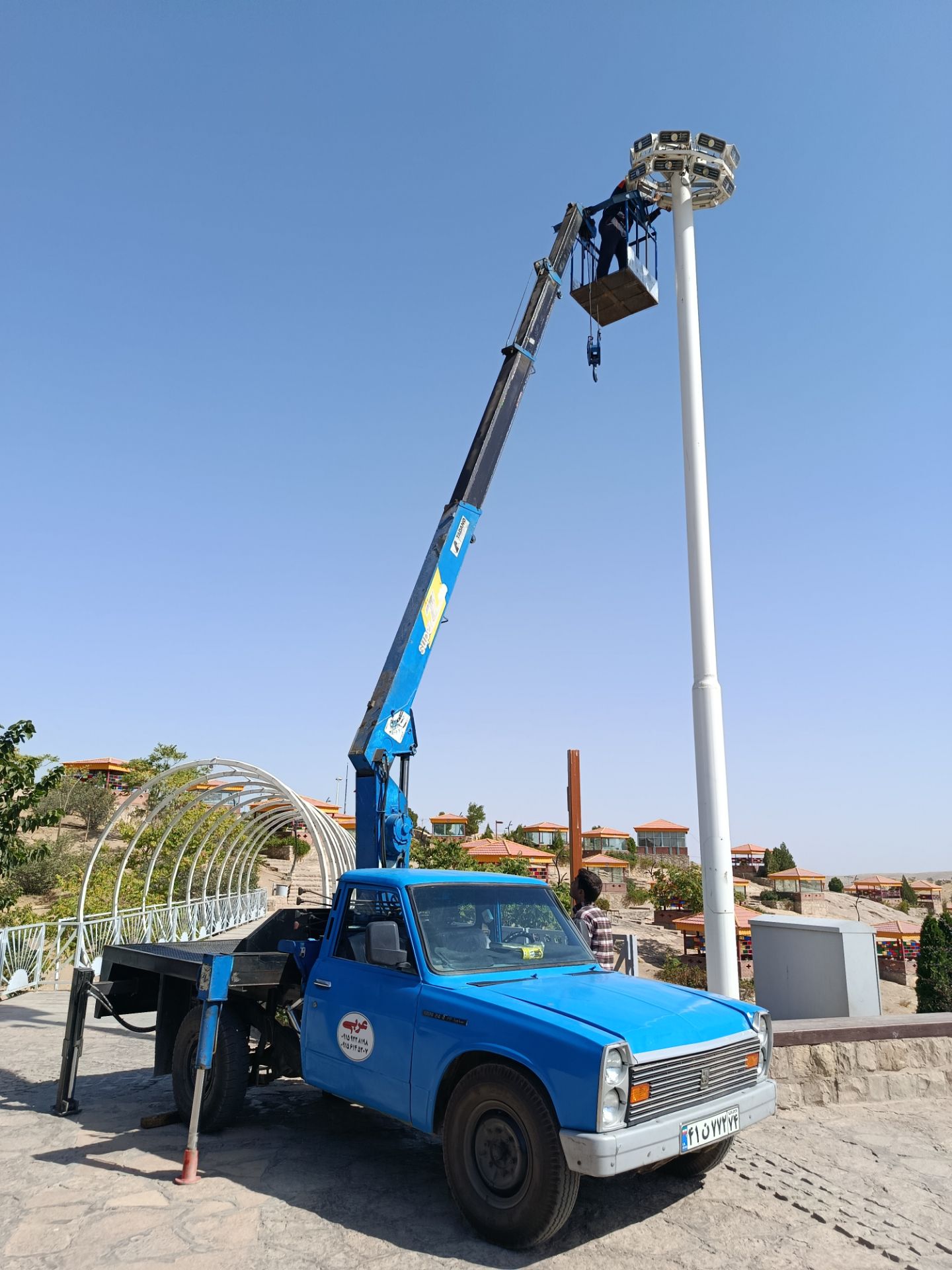 نیسان جرثقیل