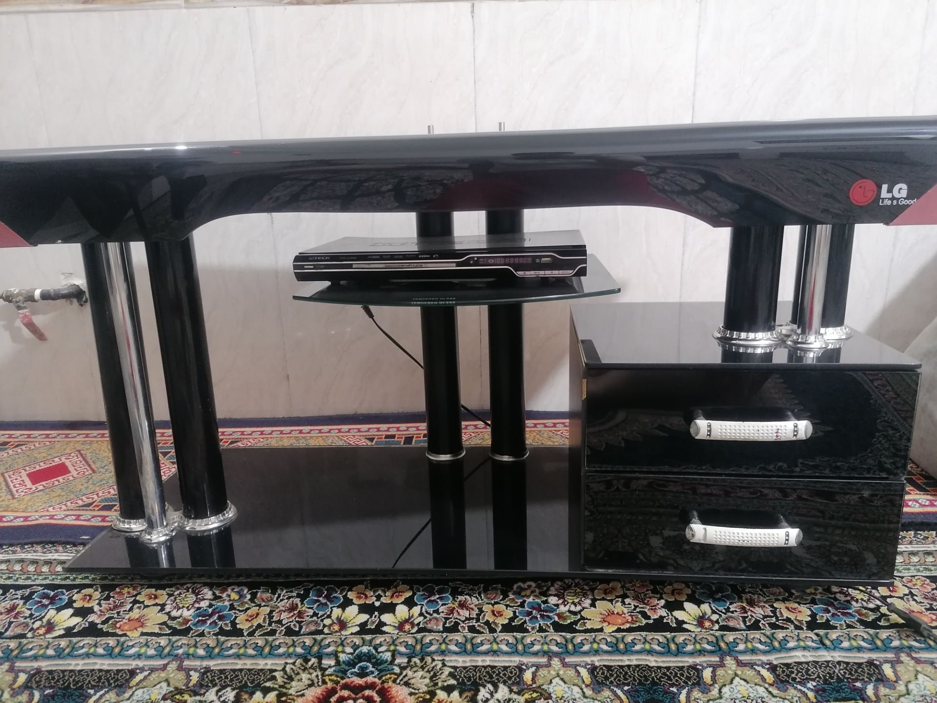 میز تلویزیون