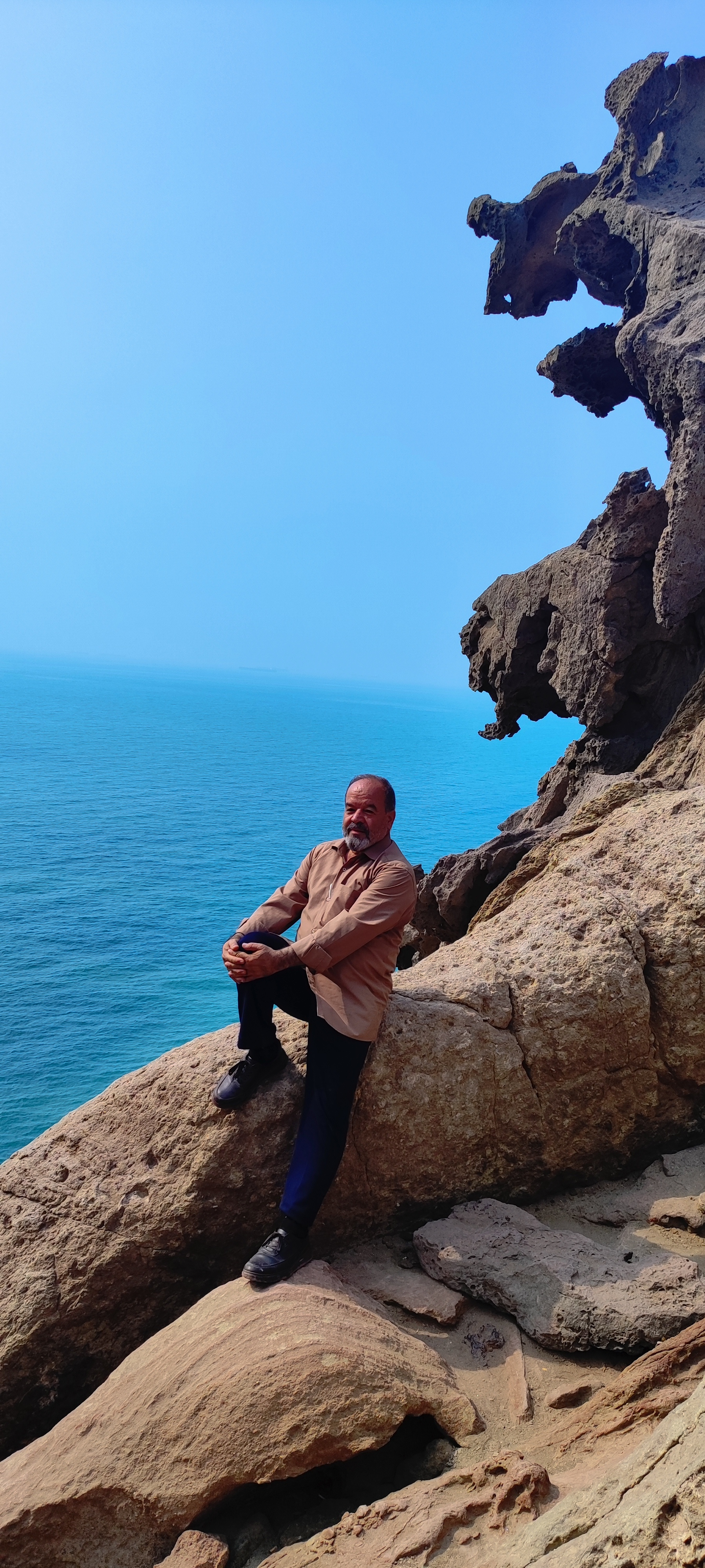 تورزیارتی سیاحتی(کربلاشمال.قشم