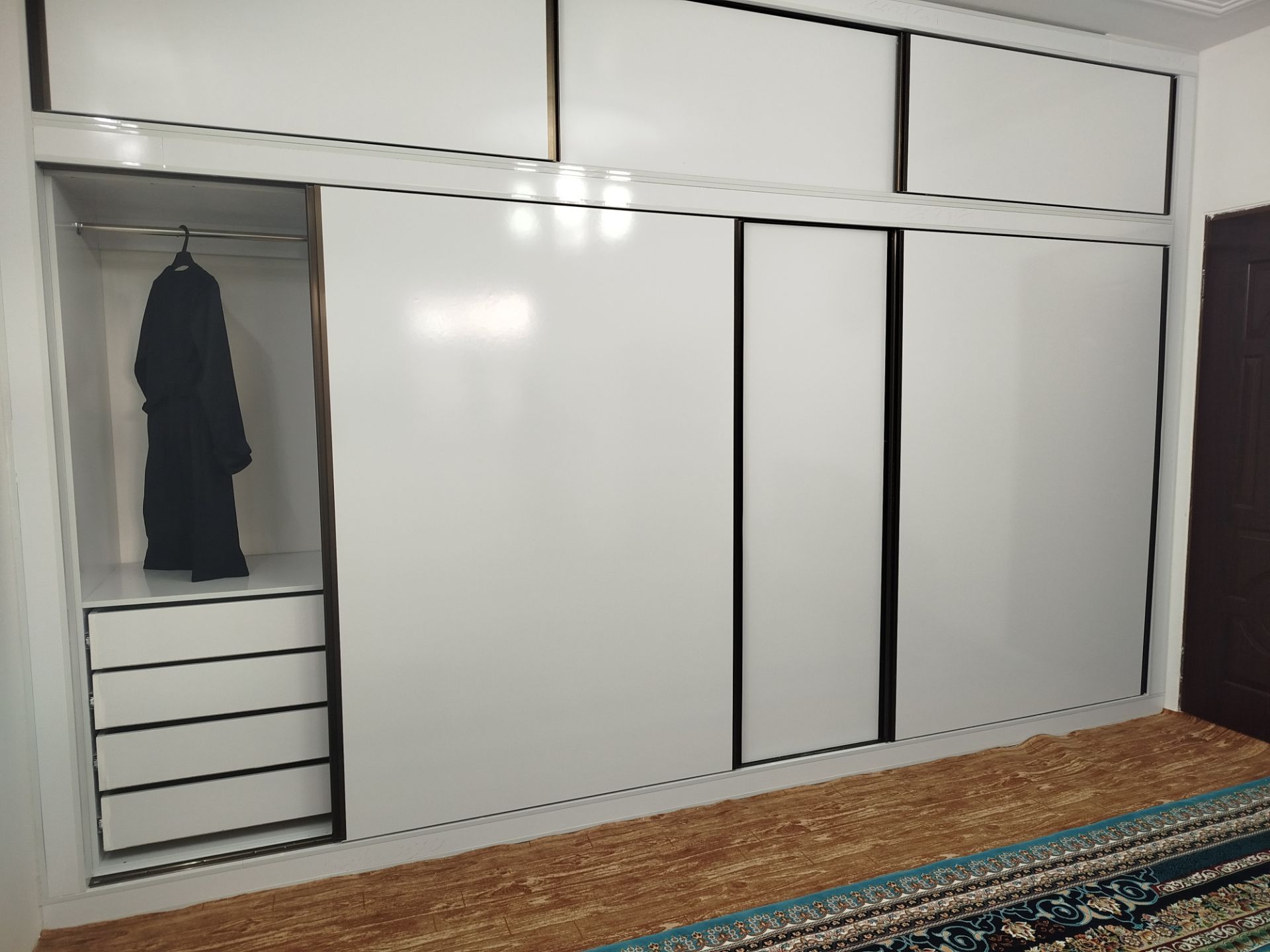 کابینت آشپزخانه